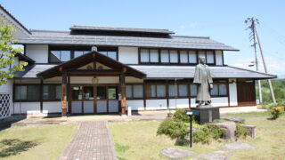 【中古】 和牛経営の技術革新とサイレージ戦略/築地書館/高野信雄 古代史のテクノロジー 日本の基礎はこうしてつくられた (PHP新書